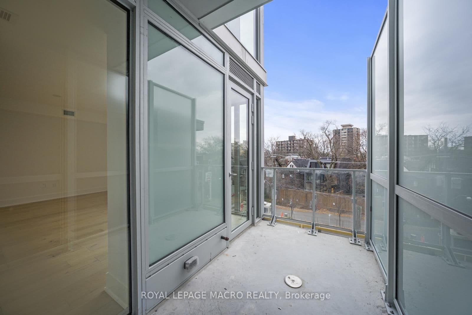 346 Davenport Road, Unit 403 thumbnail 34