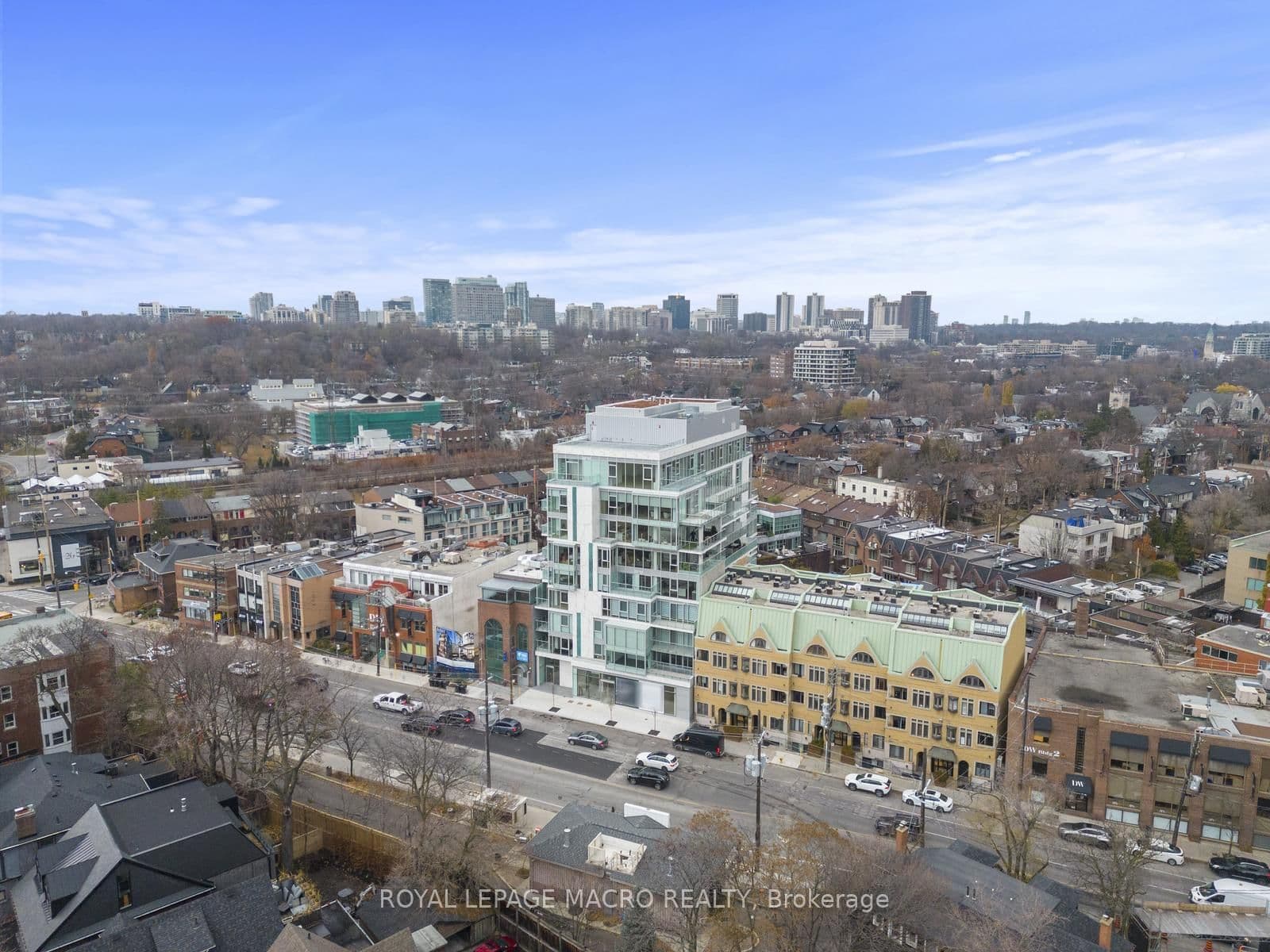 346 Davenport Road, Unit 403 thumbnail 4