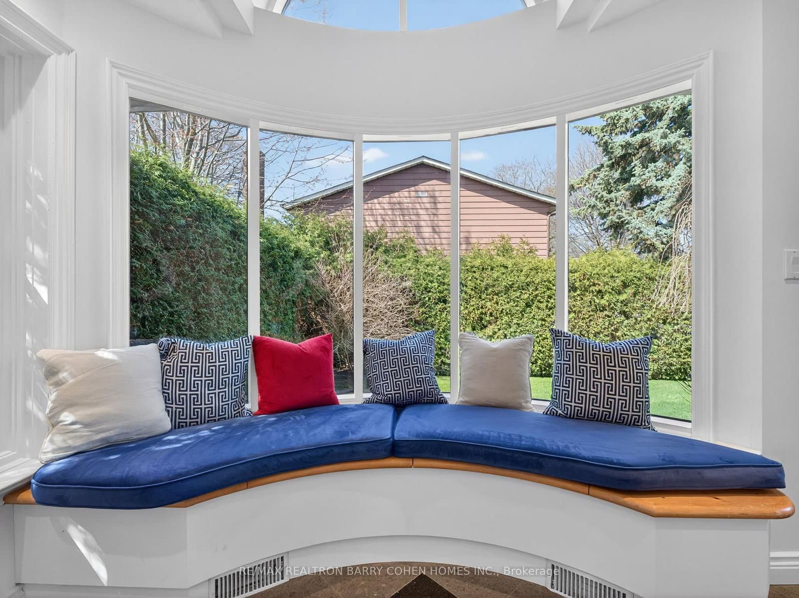 25 Harlington Road thumbnail 13