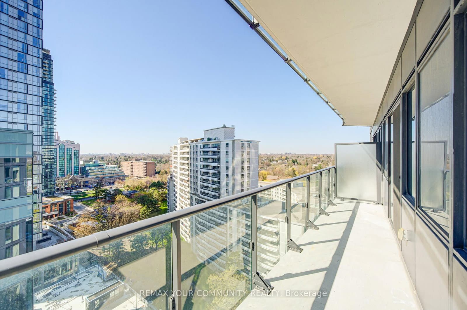 15 Ellerslie Avenue, Unit 1403 thumbnail 31