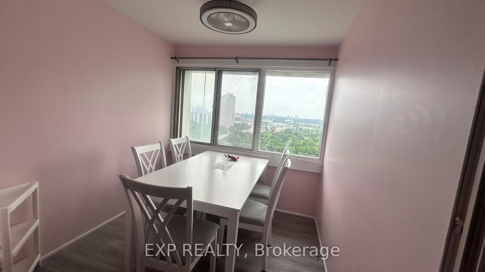 725 Donmills Road, Unit 2506 thumbnail 5