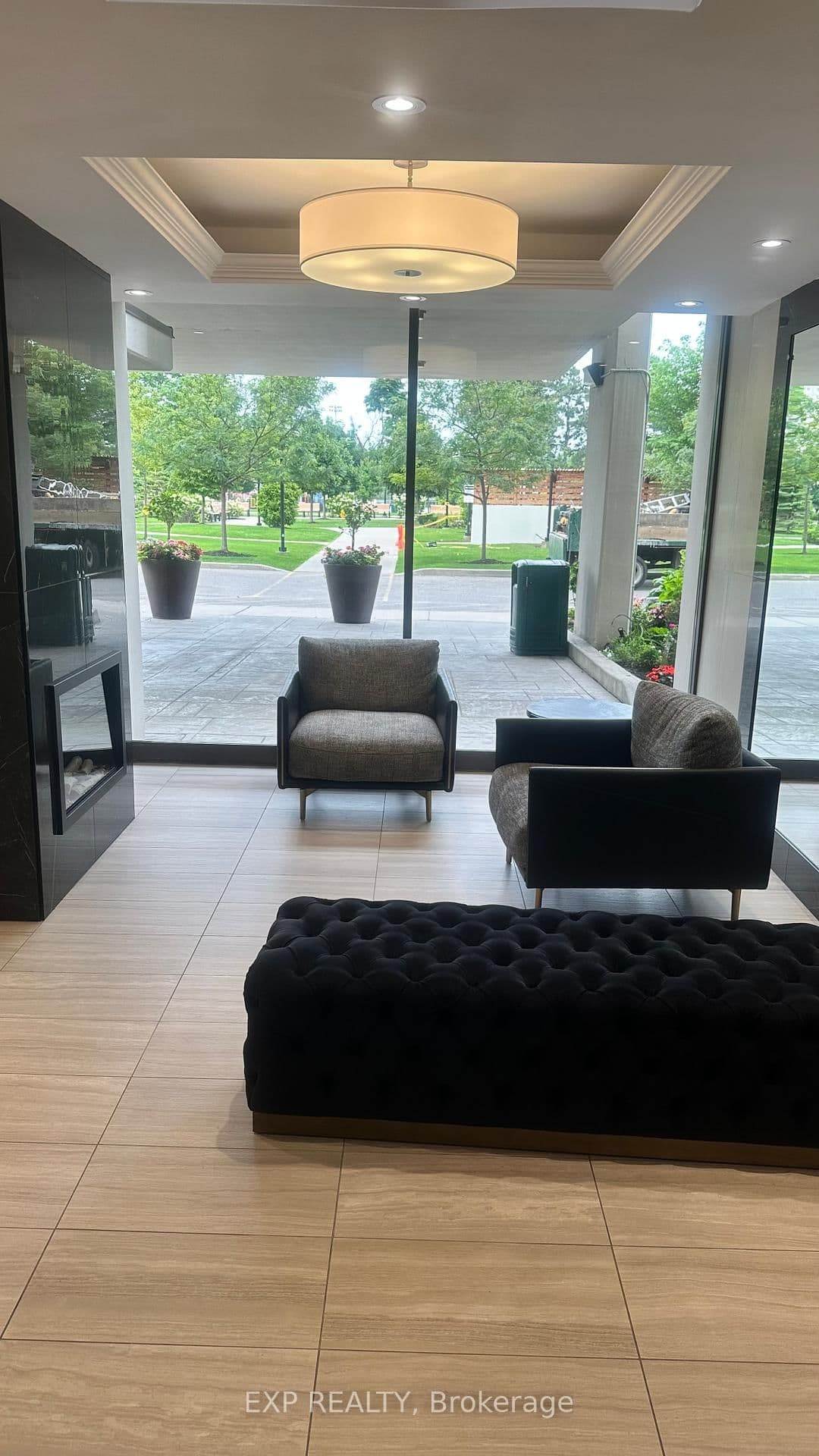 725 Donmills Road, Unit 2506 thumbnail 8