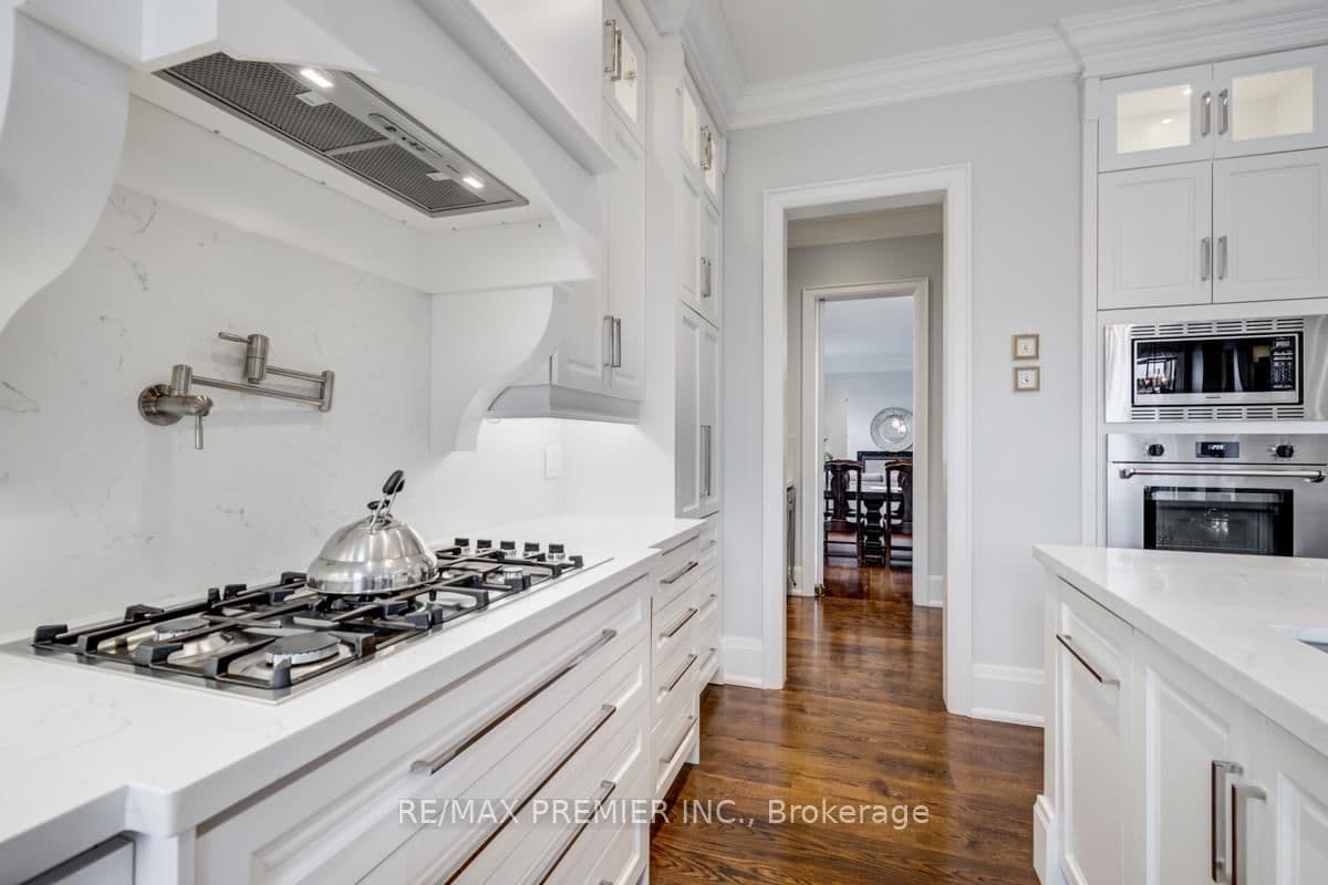 111 Codsell Avenue thumbnail 25