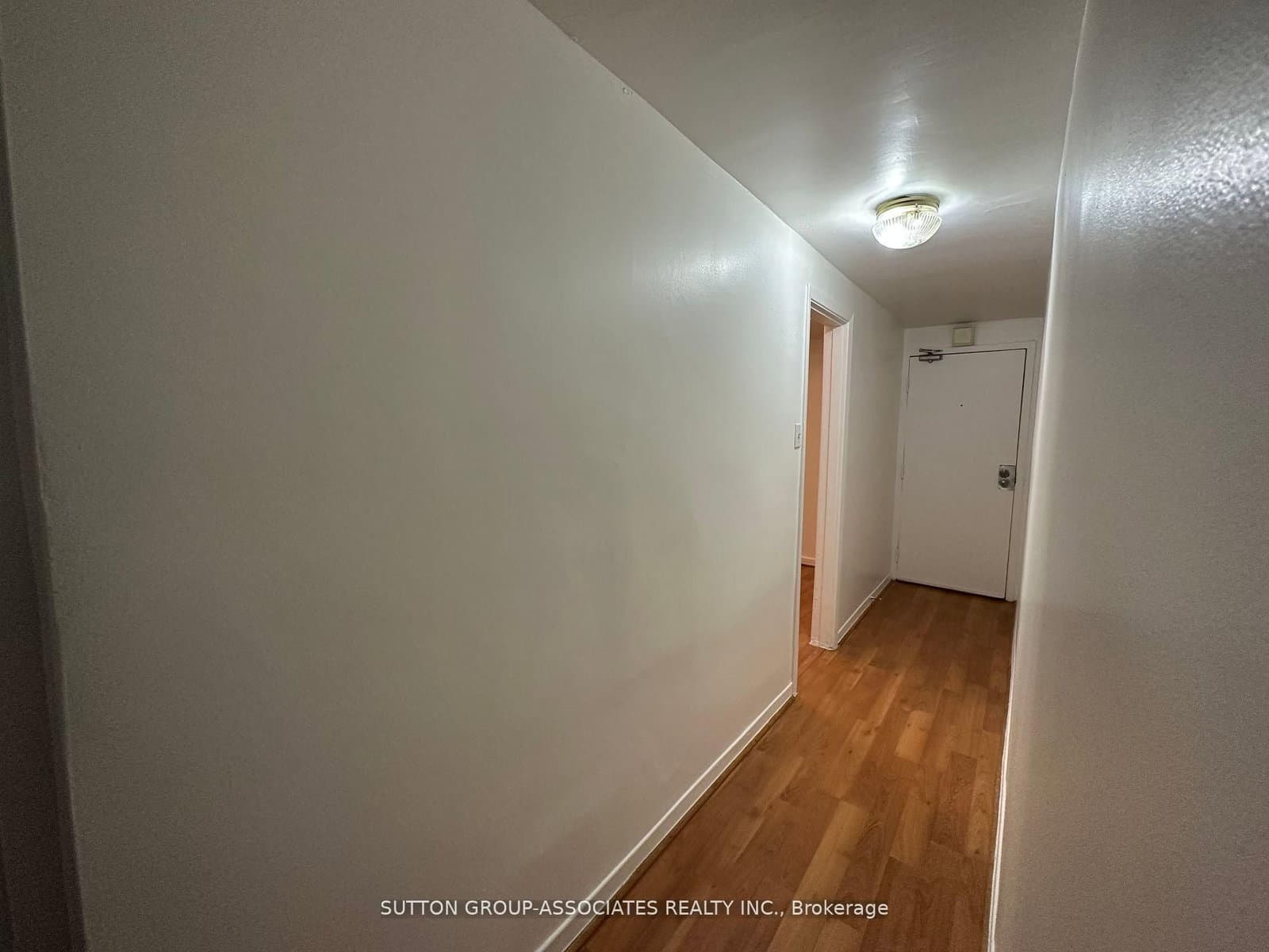 52 Metcalfe Street, Unit 101 thumbnail 2