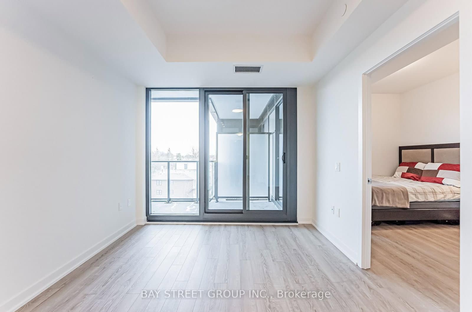250 Lawrence Avenue W, Unit 526 thumbnail 15