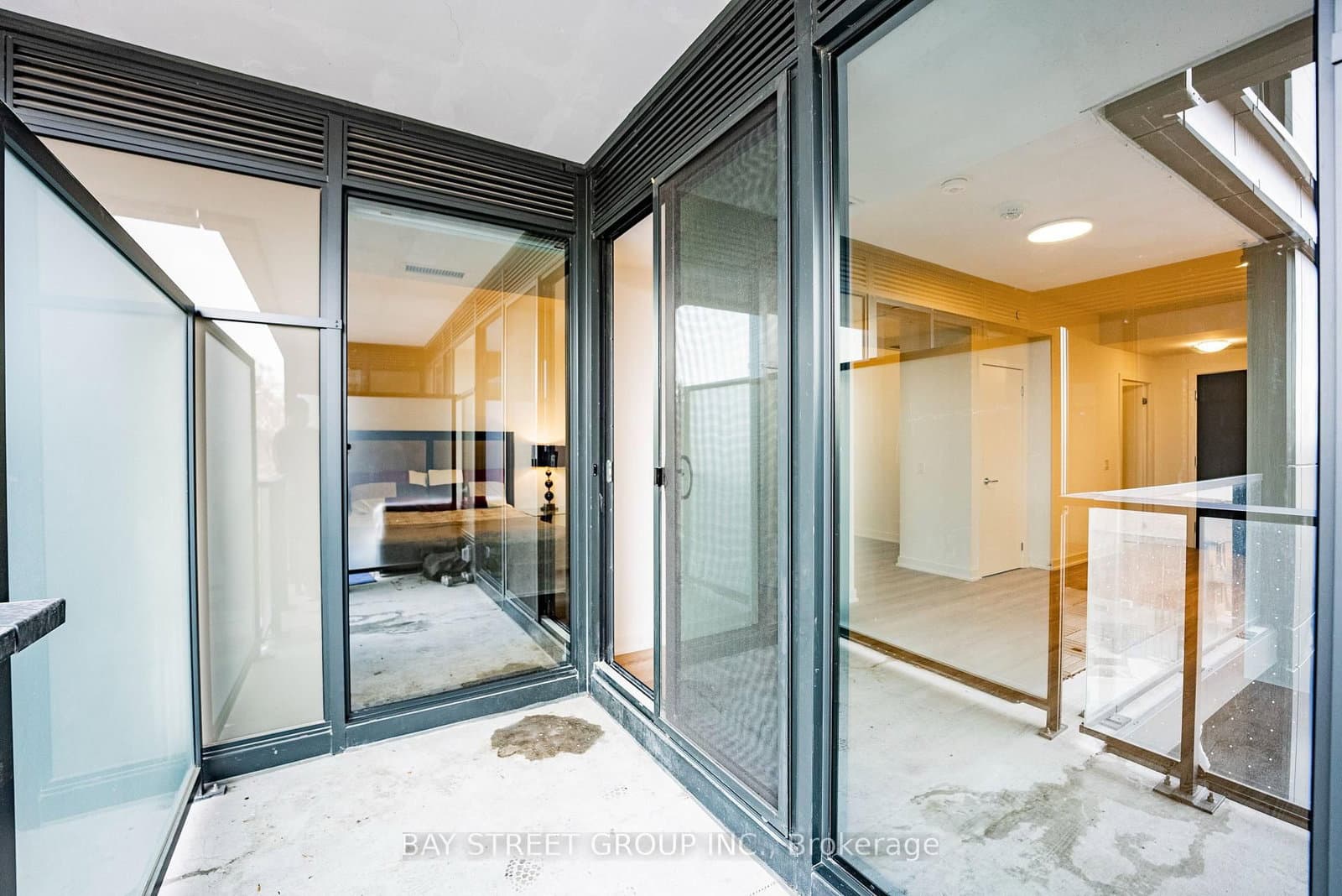250 Lawrence Avenue W, Unit 526 thumbnail 17