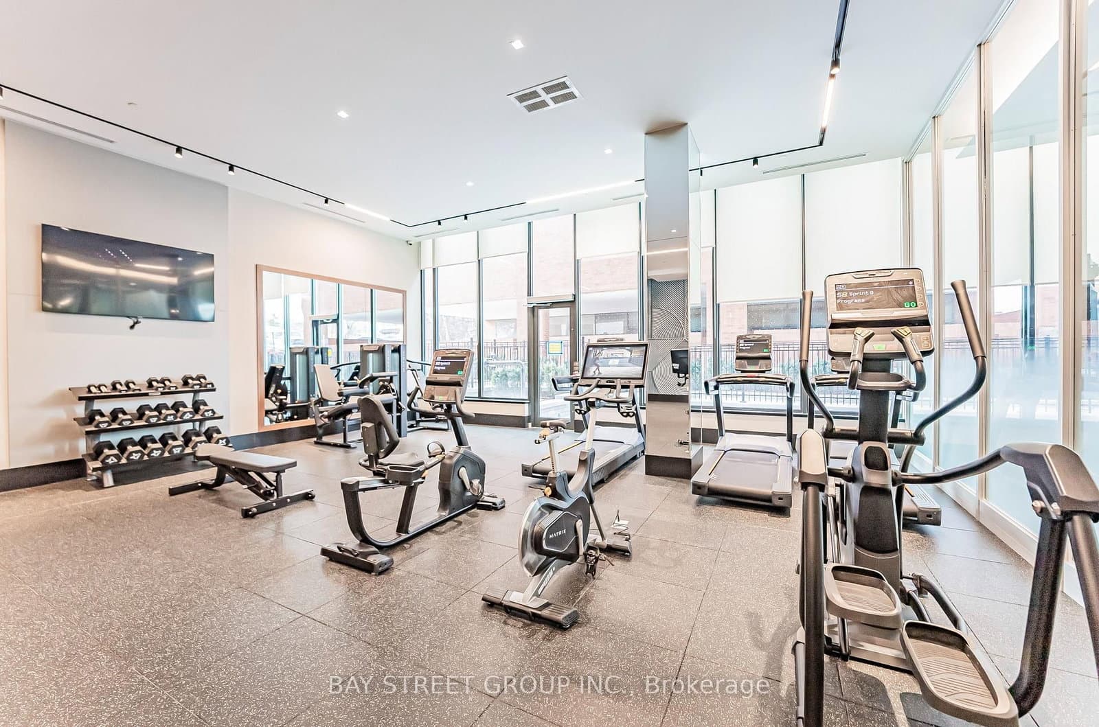 250 Lawrence Avenue W, Unit 526 thumbnail 21