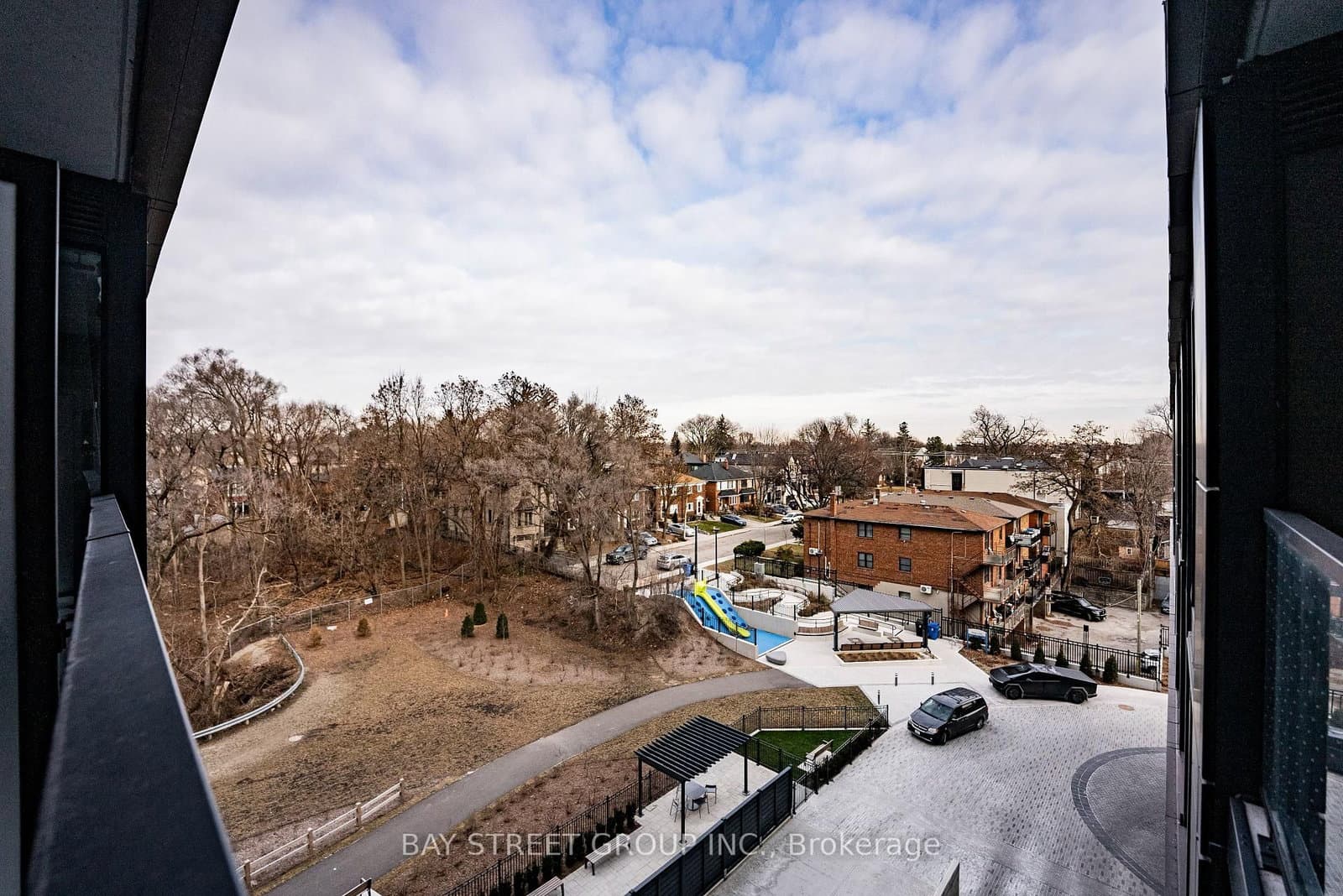 250 Lawrence Avenue W, Unit 526 thumbnail 31