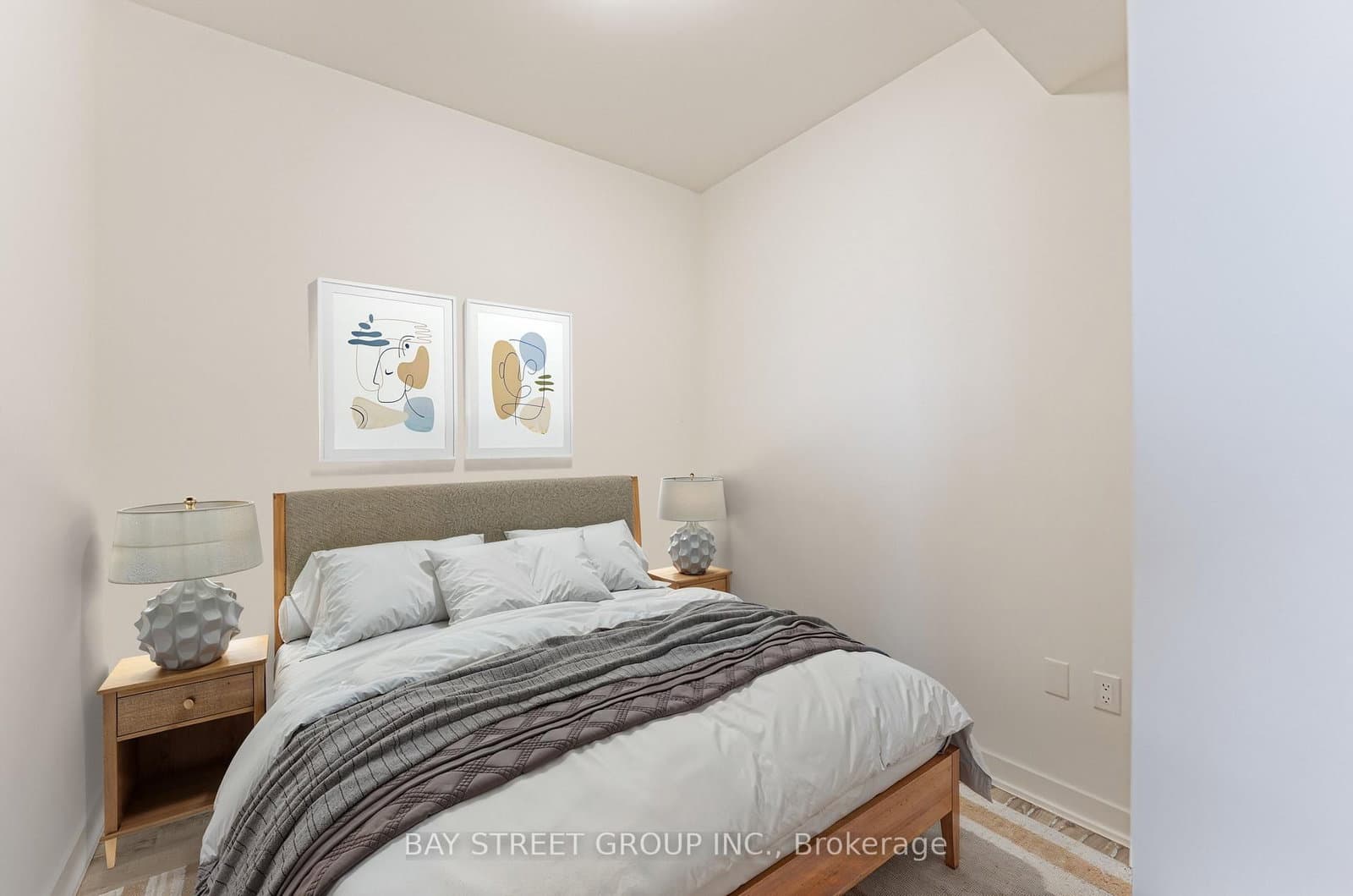 250 Lawrence Avenue W, Unit 526 thumbnail 6