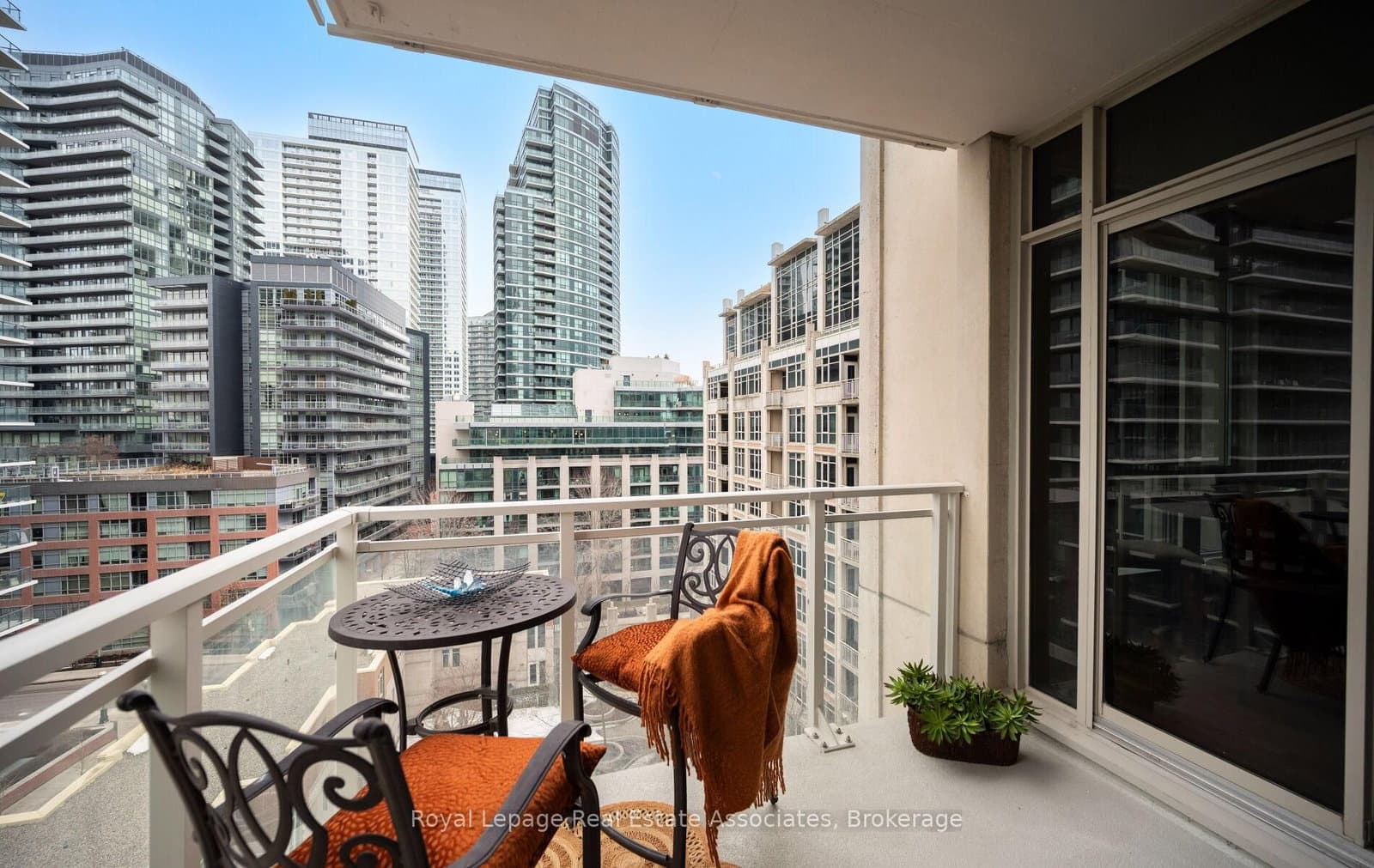 21 Grand Magazine Street, Unit 908 thumbnail 10