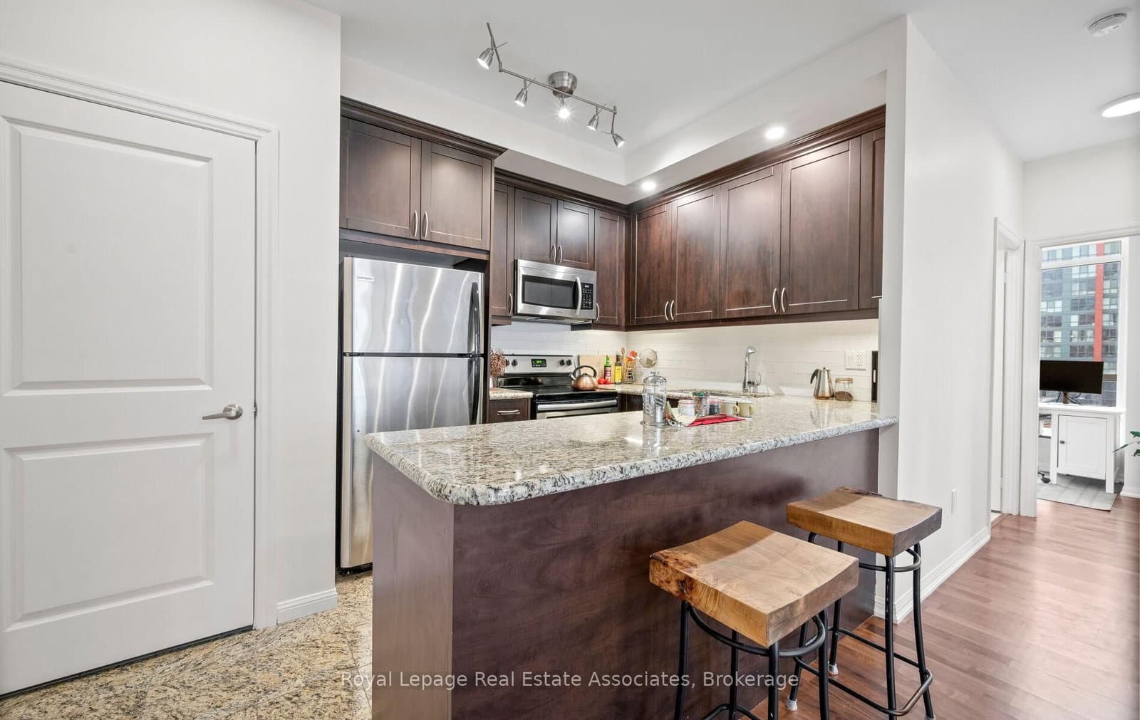 21 Grand Magazine Street, Unit 908 thumbnail 15