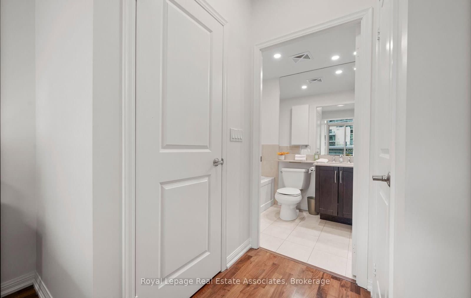 21 Grand Magazine Street, Unit 908 thumbnail 20