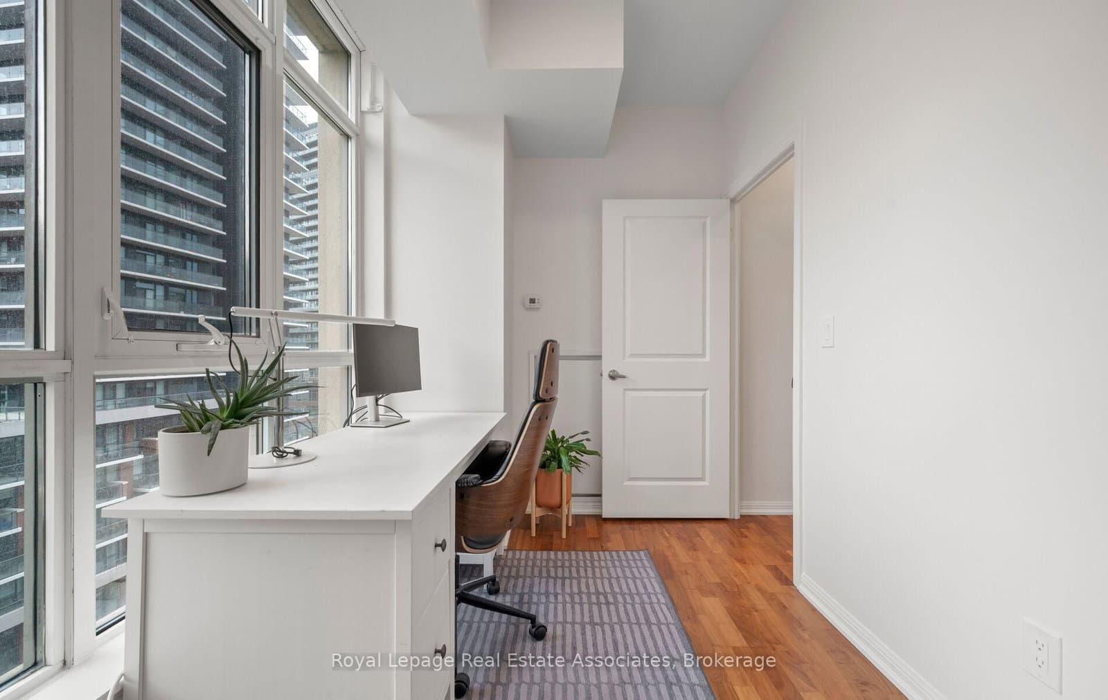 21 Grand Magazine Street, Unit 908 thumbnail 27