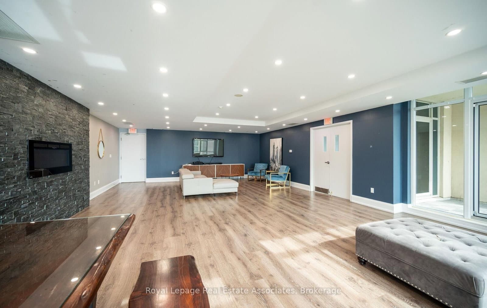 21 Grand Magazine Street, Unit 908 thumbnail 37