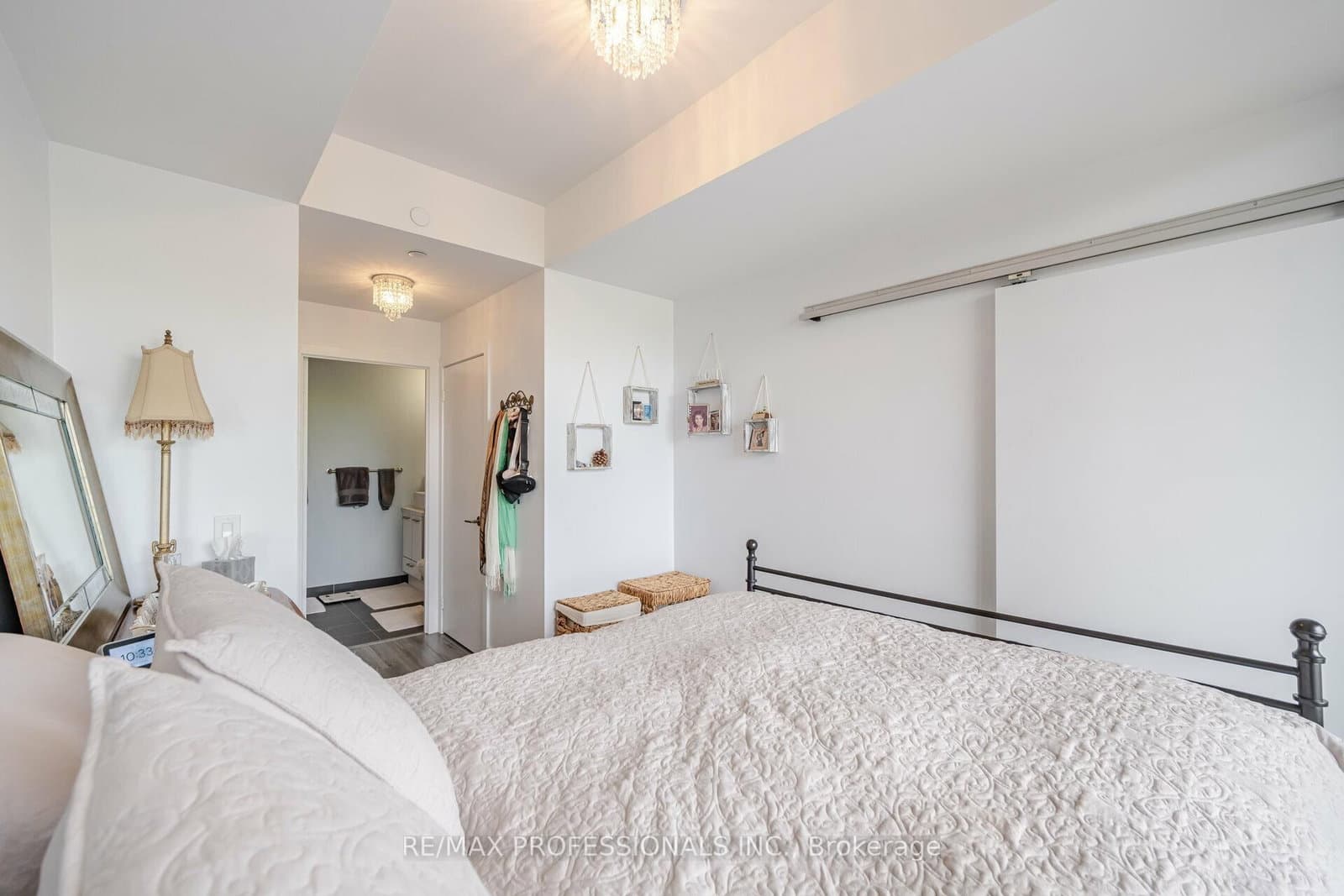 170 Chiltern Hill Road, Unit 508 thumbnail 19