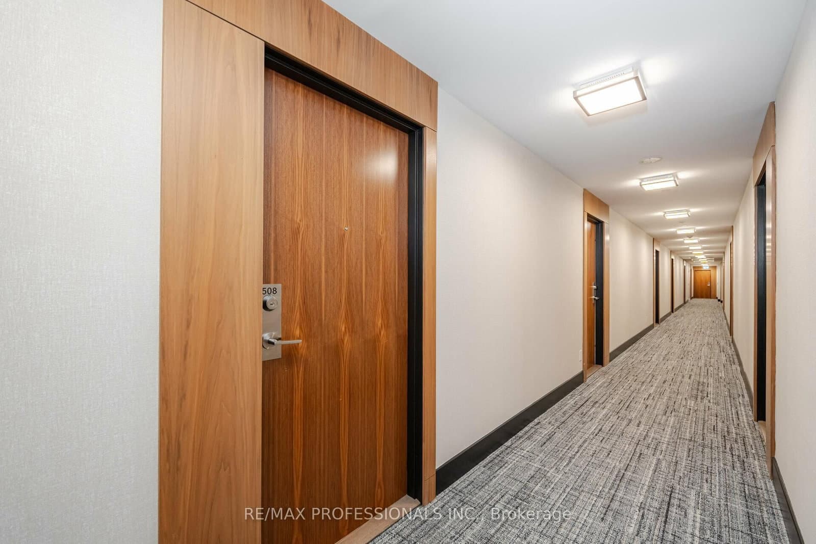 170 Chiltern Hill Road, Unit 508 thumbnail 3