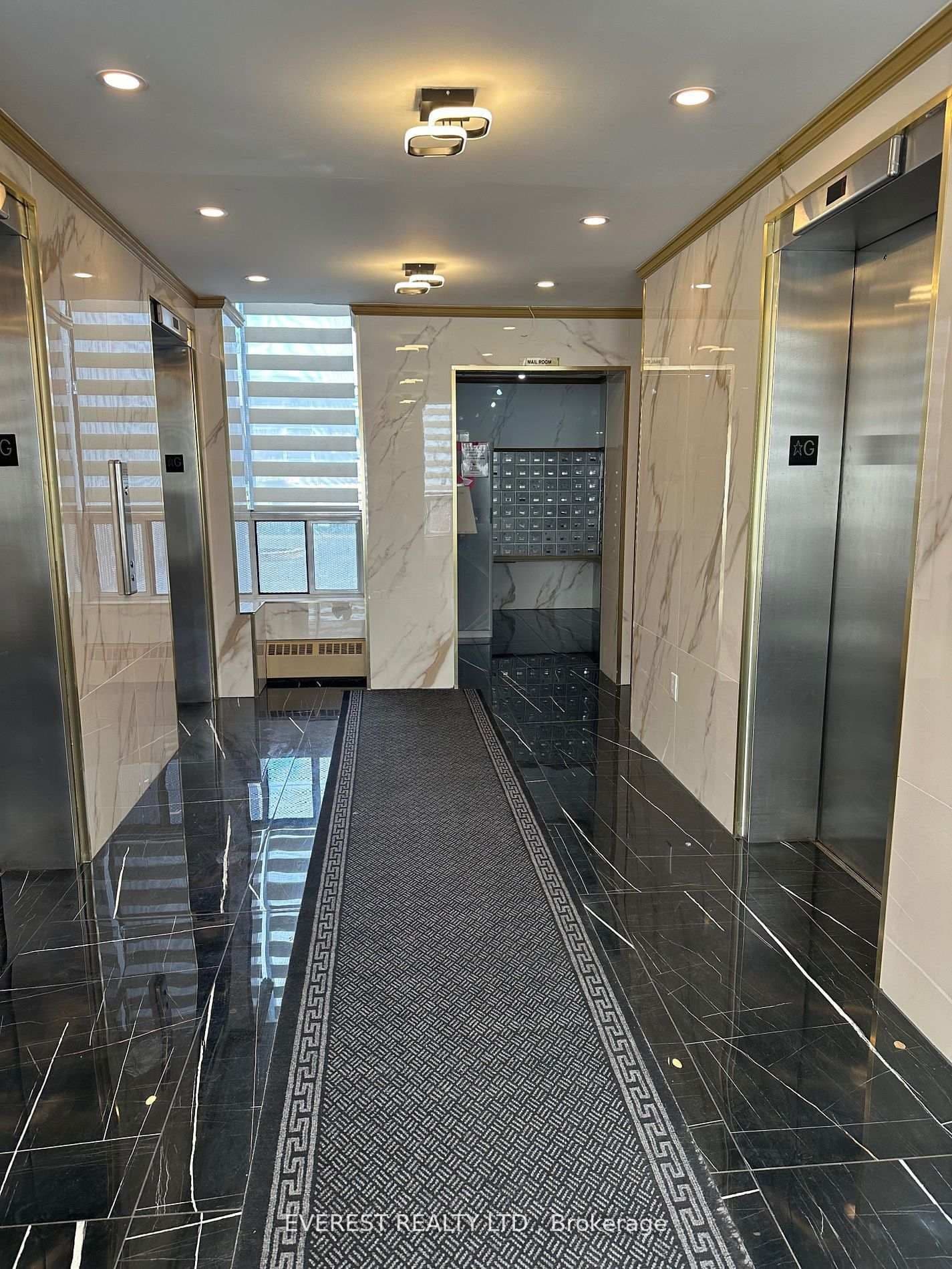 10 Sunny Glenway, Unit 1406 thumbnail 5