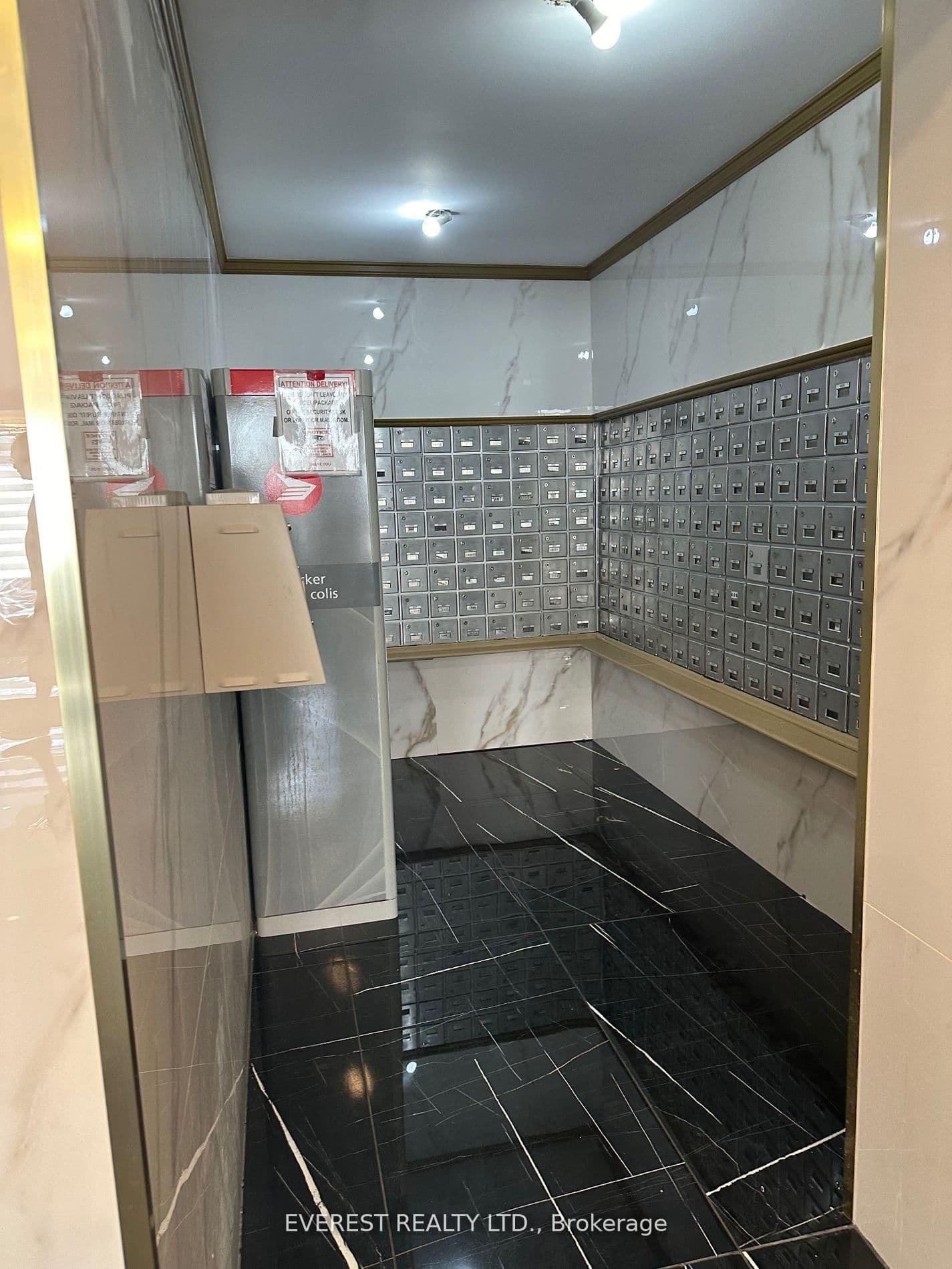 10 Sunny Glenway, Unit 1406 thumbnail 6