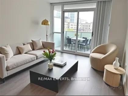 25 Lower Simcoe Street, Unit 728 thumbnail 2