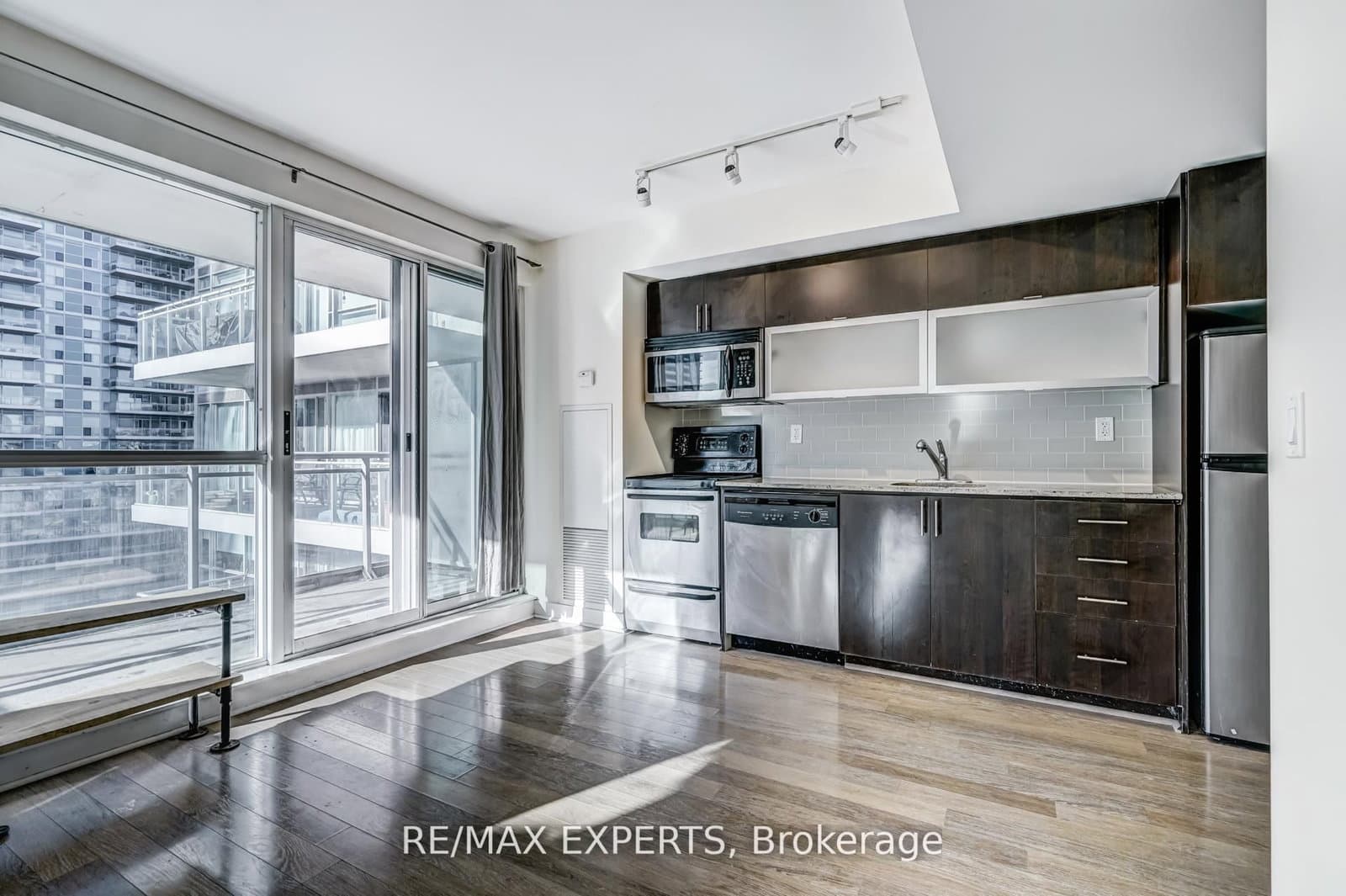 80 Western Battery Road, Unit 801 thumbnail 8