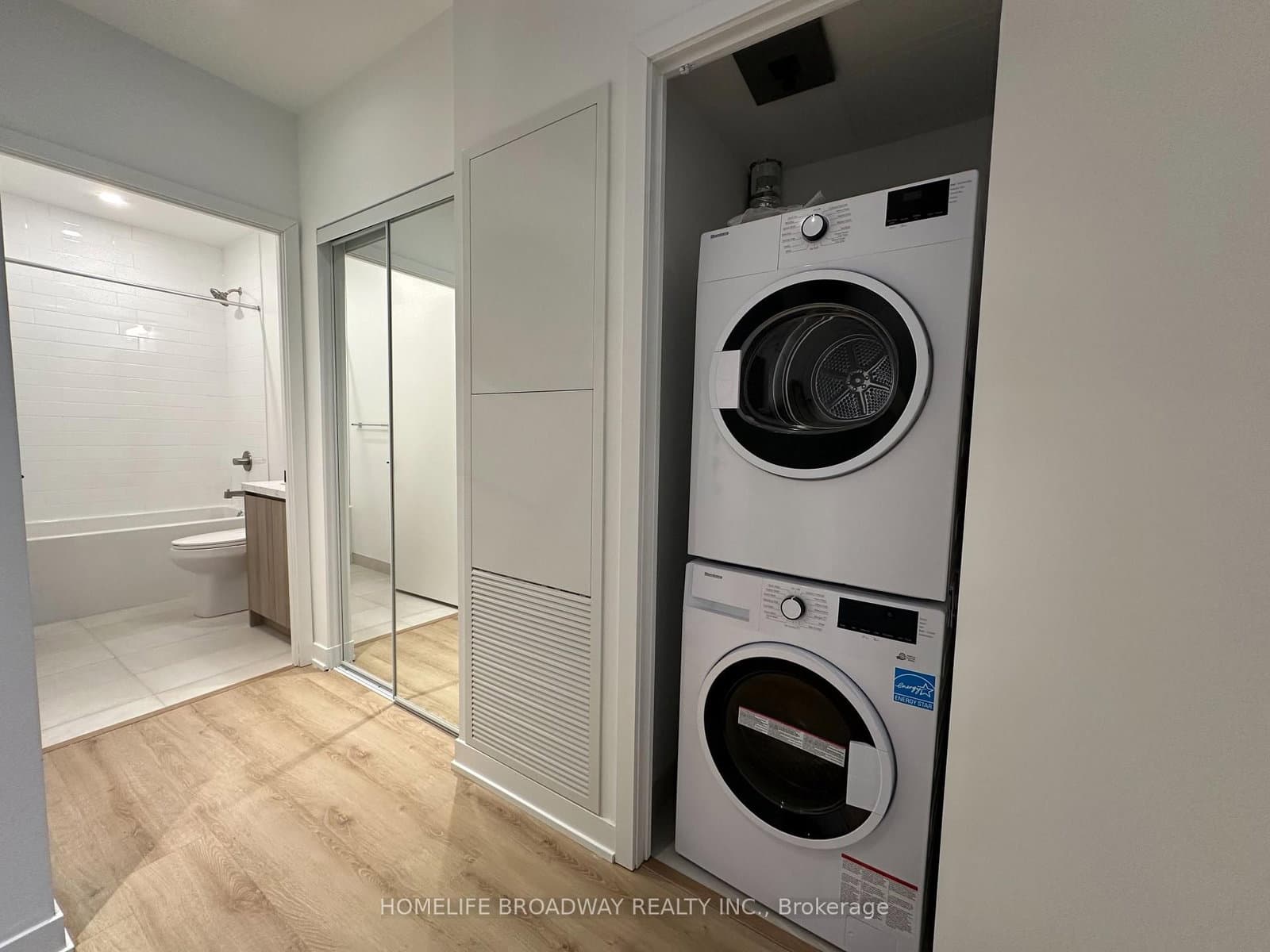 319 Jarvis Street, Unit PH5 thumbnail 5