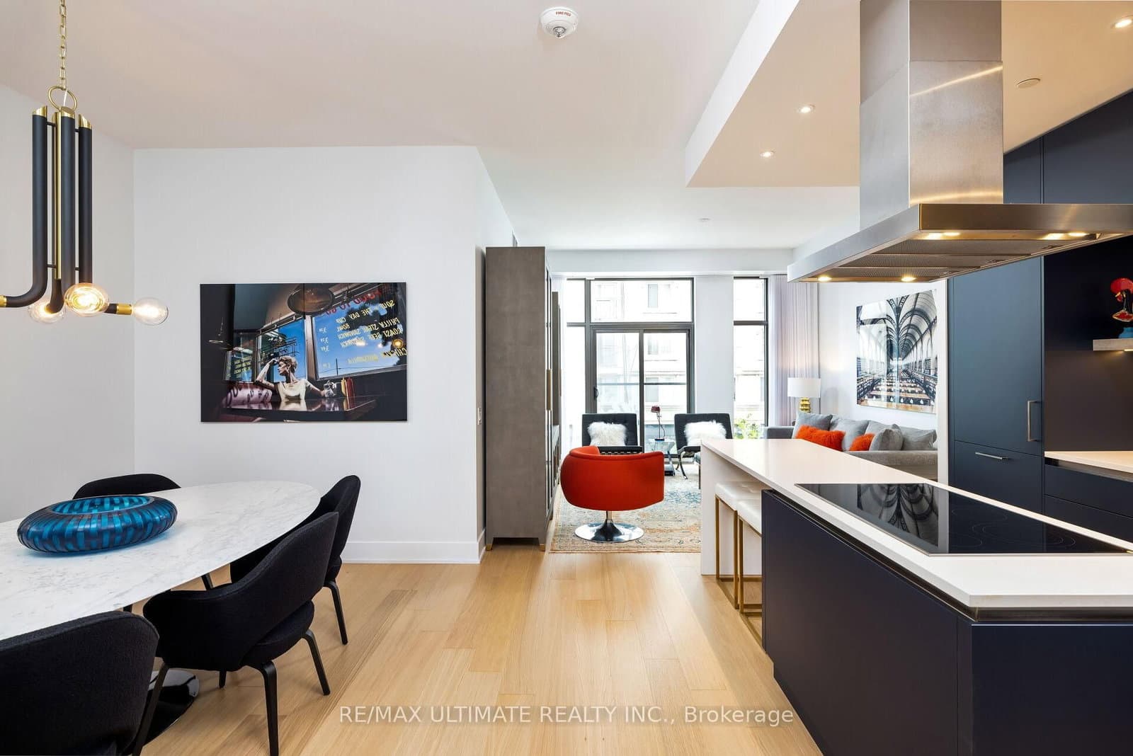 6 Jackes Avenue, Unit 206 thumbnail 3