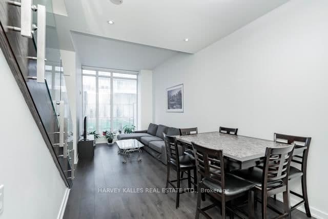 121 McMahon Drive, Unit TH12 thumbnail 6