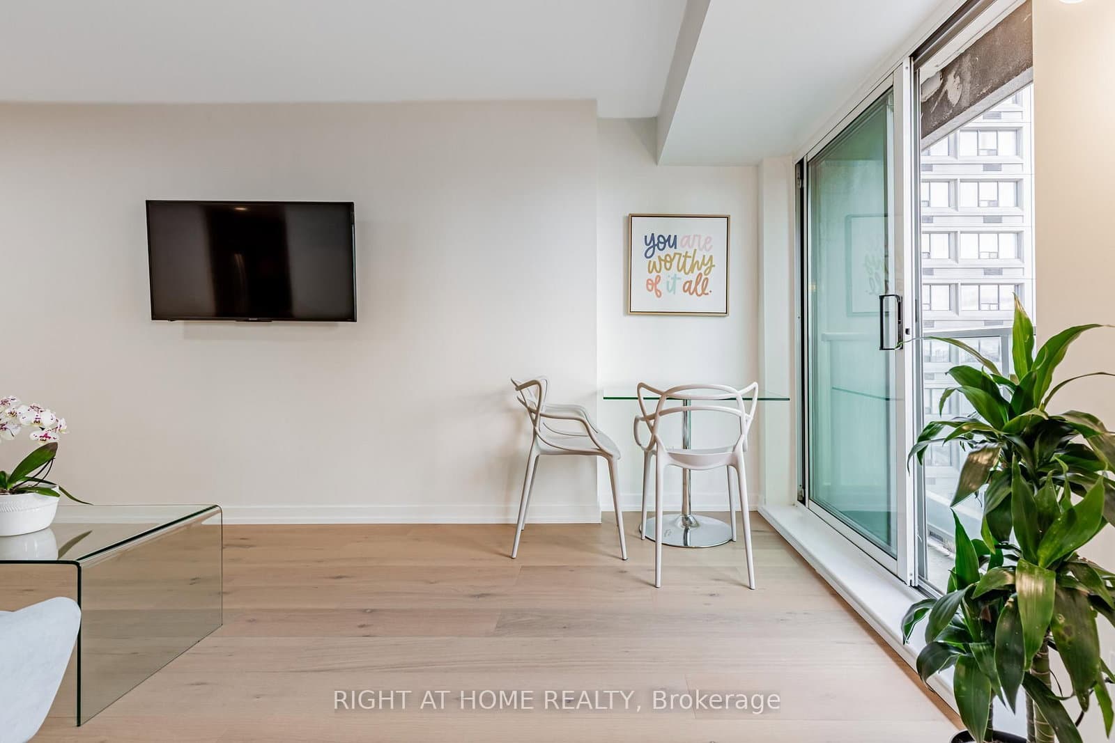 8 Park Road, Unit 3116 thumbnail 15