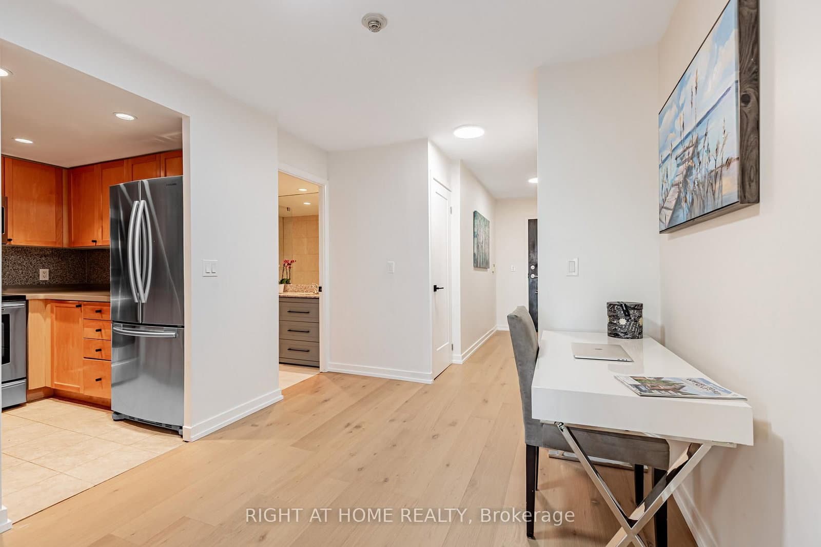 8 Park Road, Unit 3116 thumbnail 5
