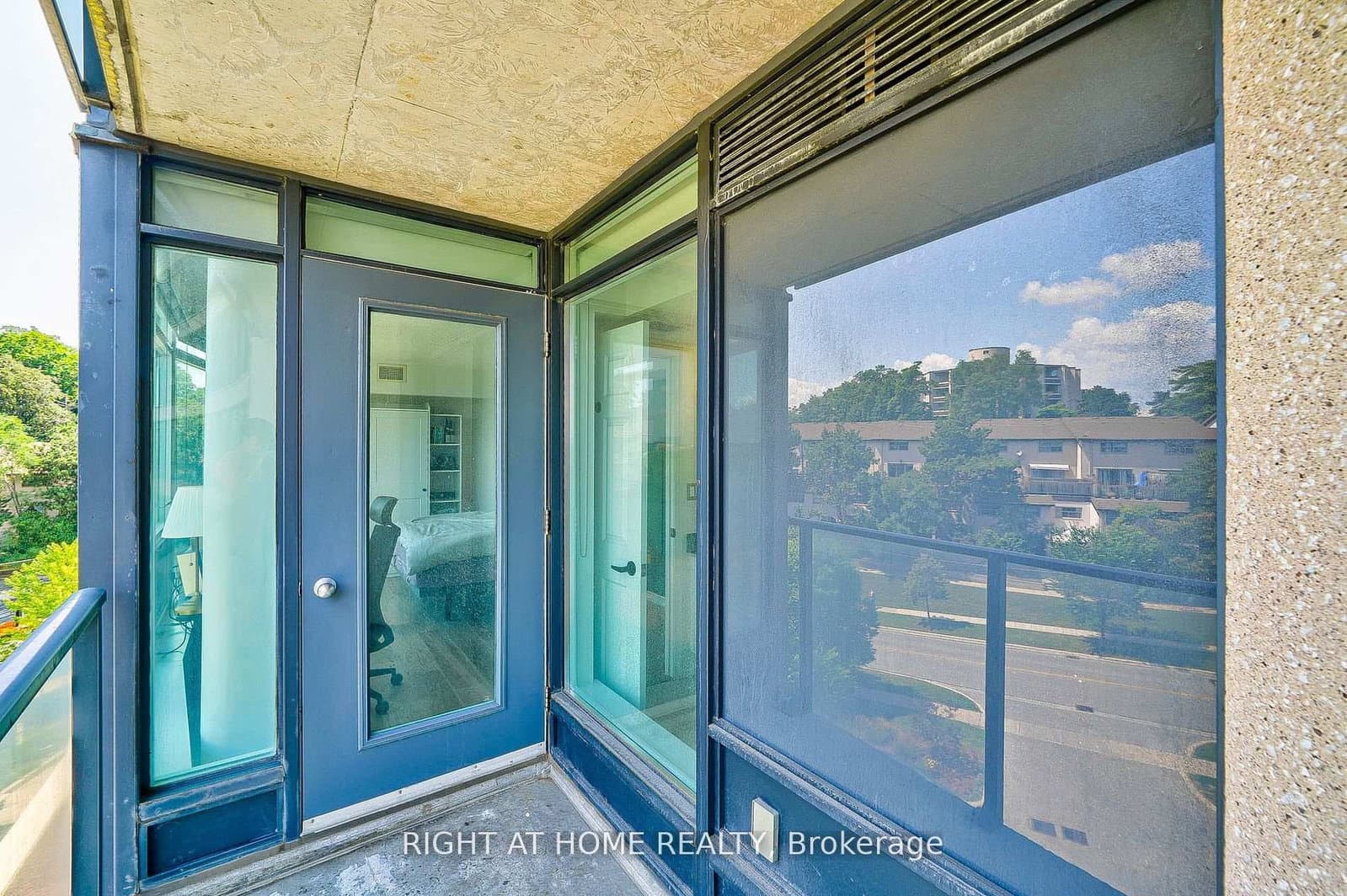 18 Valley woods Road, Unit 813 thumbnail 13