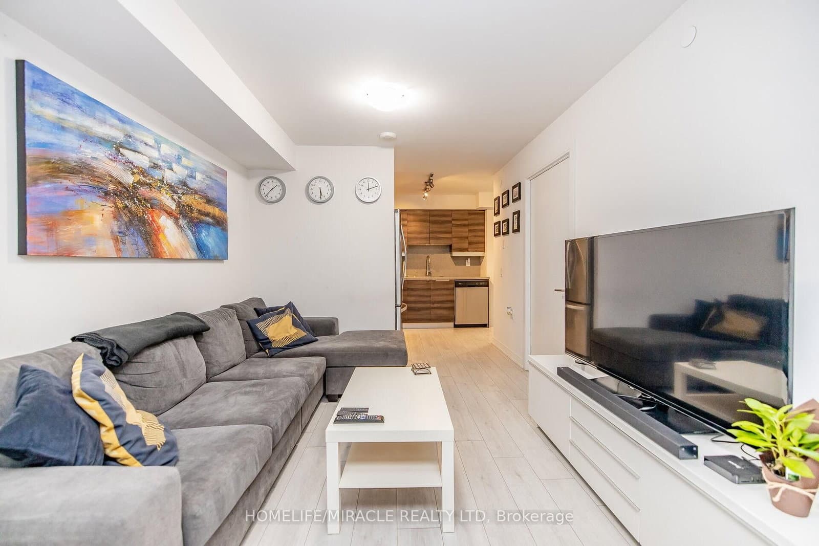 525 Adelaide Street W, Unit 501 thumbnail 11