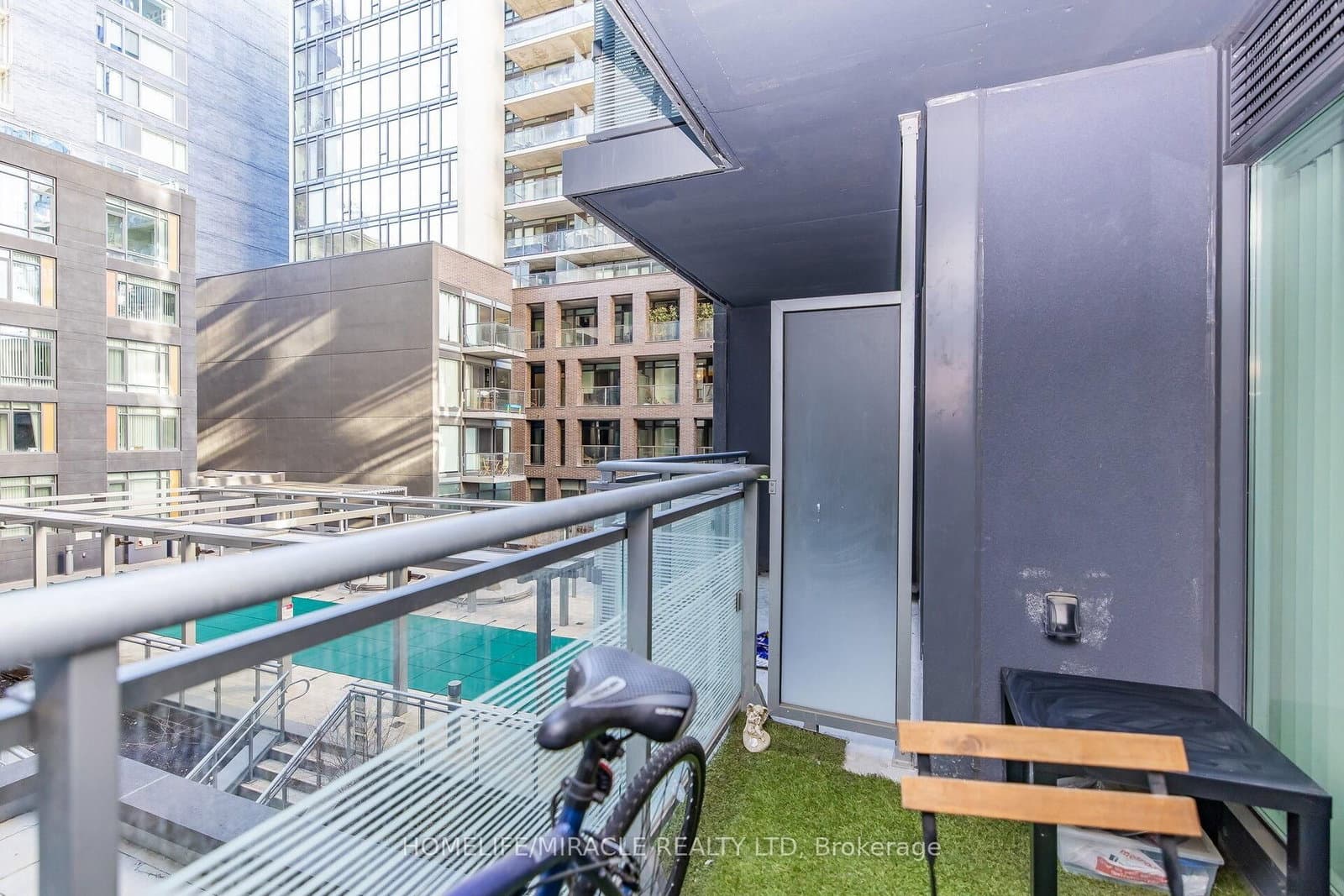 525 Adelaide Street W, Unit 501 thumbnail 16