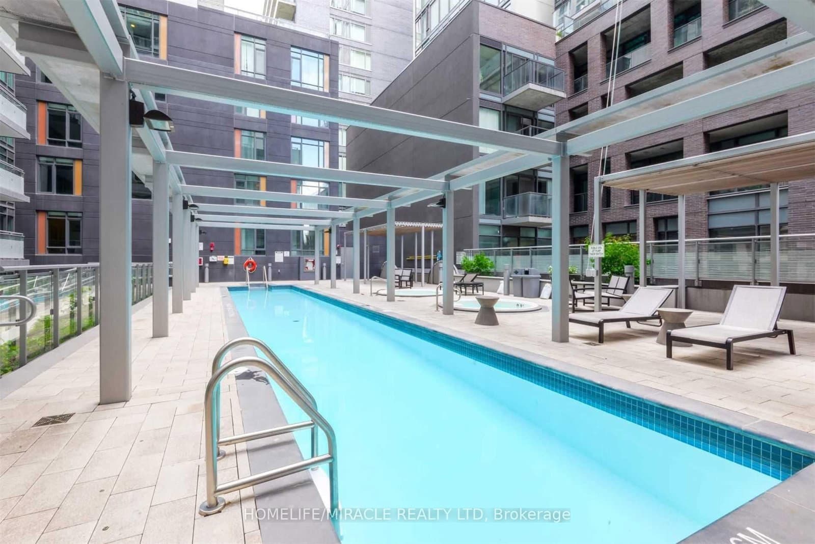 525 Adelaide Street W, Unit 501 thumbnail 19