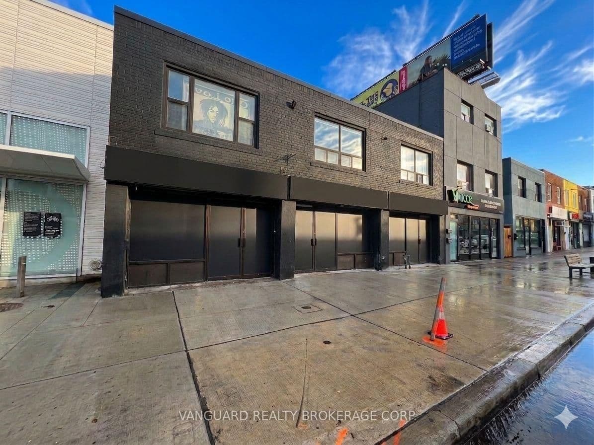 1621 Eglinton Avenue thumbnail 2