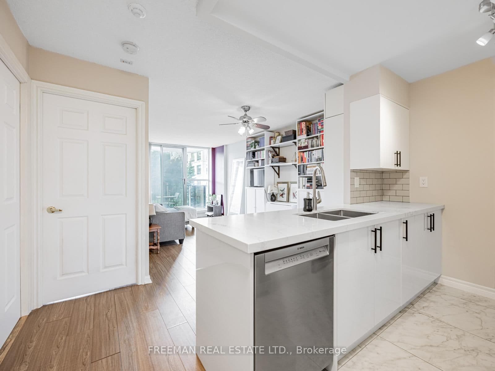 260 Merton Street, Unit 508 thumbnail 4