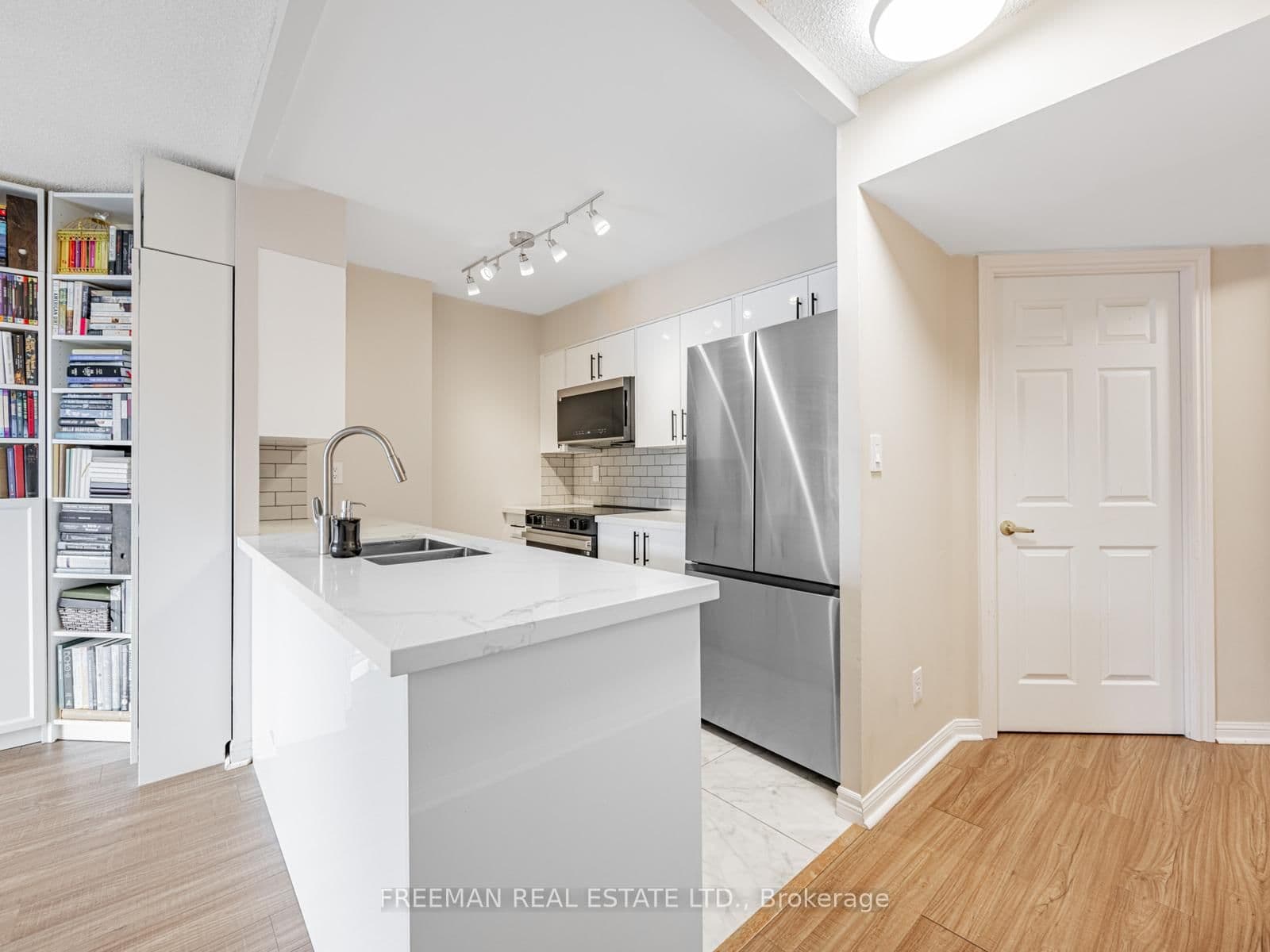 260 Merton Street, Unit 508 thumbnail 6