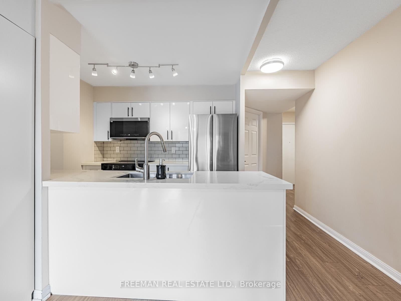 260 Merton Street, Unit 508 thumbnail 8
