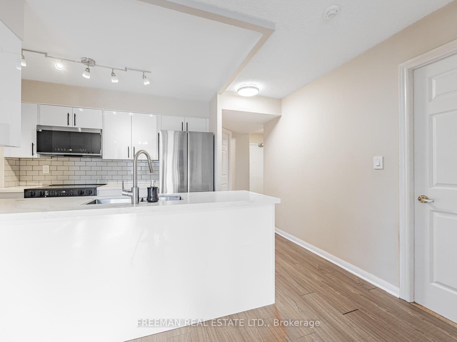 260 Merton Street, Unit 508 thumbnail 9