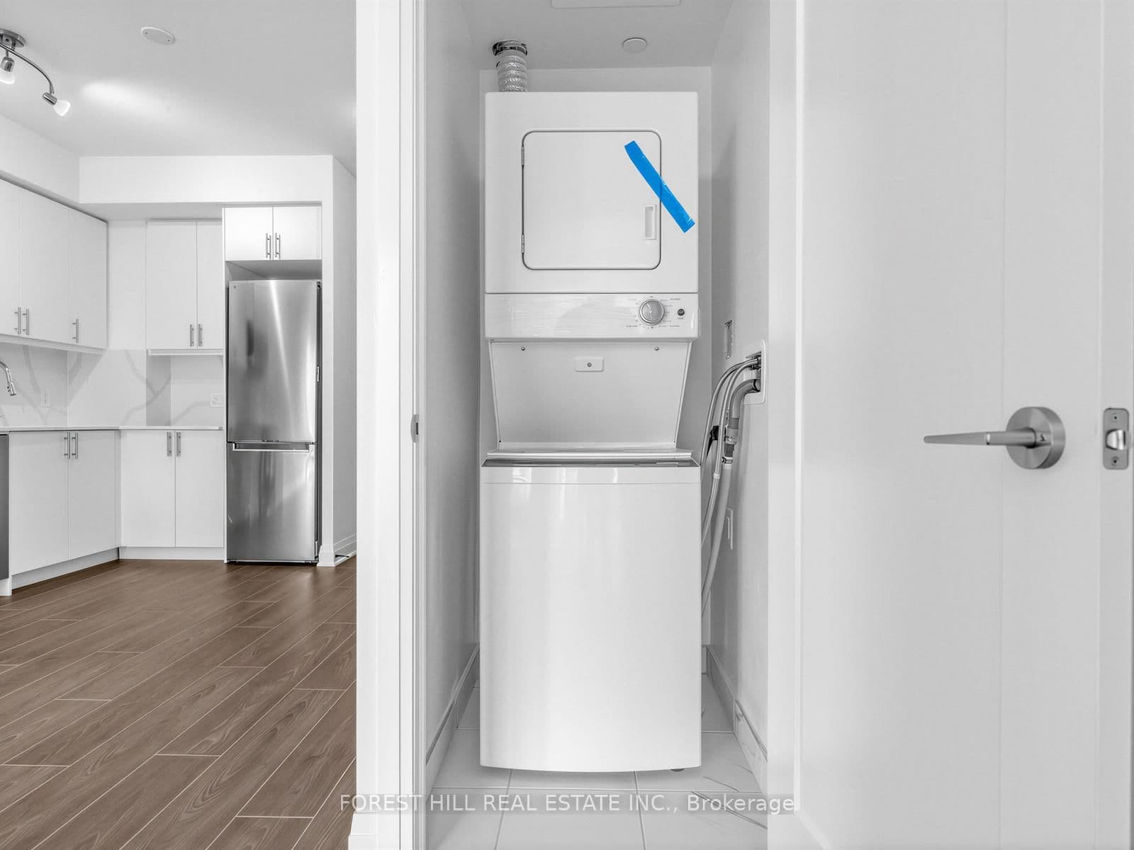 700 Sheppard Avenue W, Unit 602 thumbnail 24