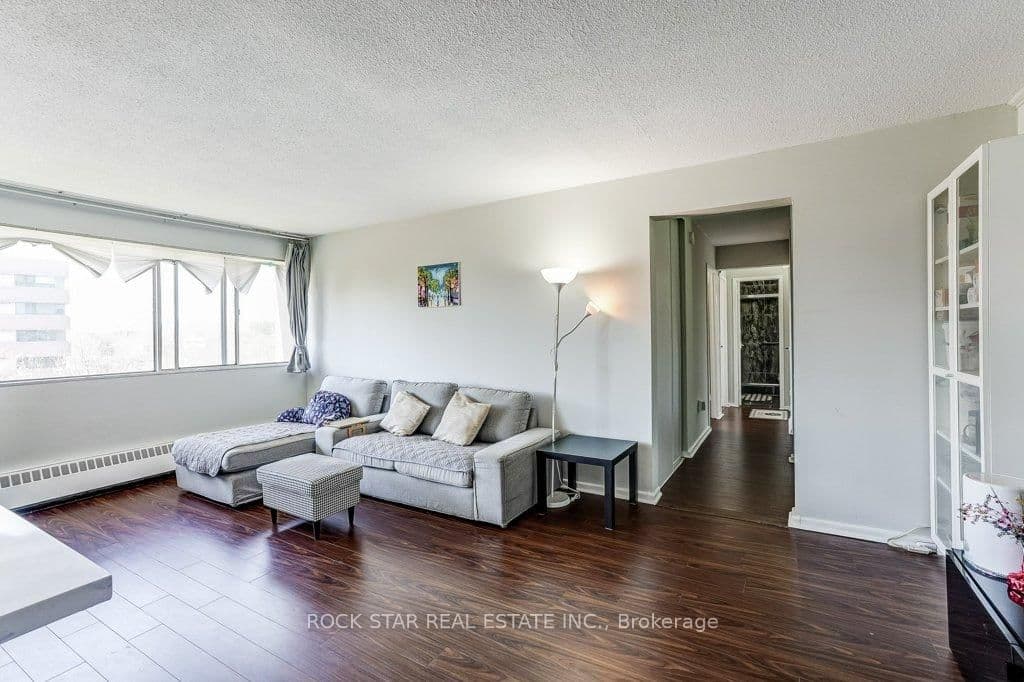 10 Sunny Glenway, Unit 708 thumbnail 8