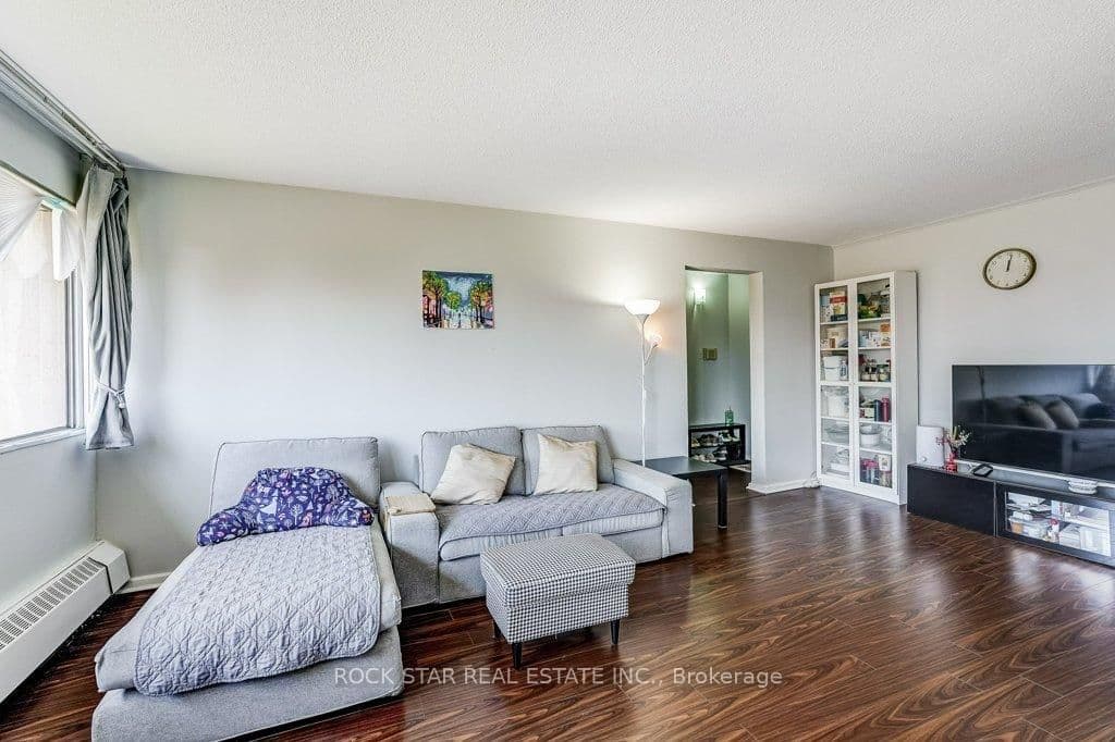 10 Sunny Glenway, Unit 708 thumbnail 9
