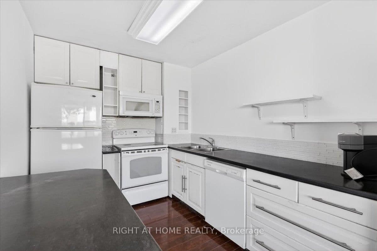 100 Leeward Glenway, Unit 708 thumbnail 13