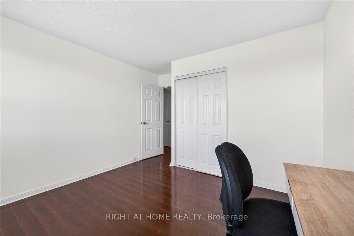 100 Leeward Glenway, Unit 708 thumbnail 22