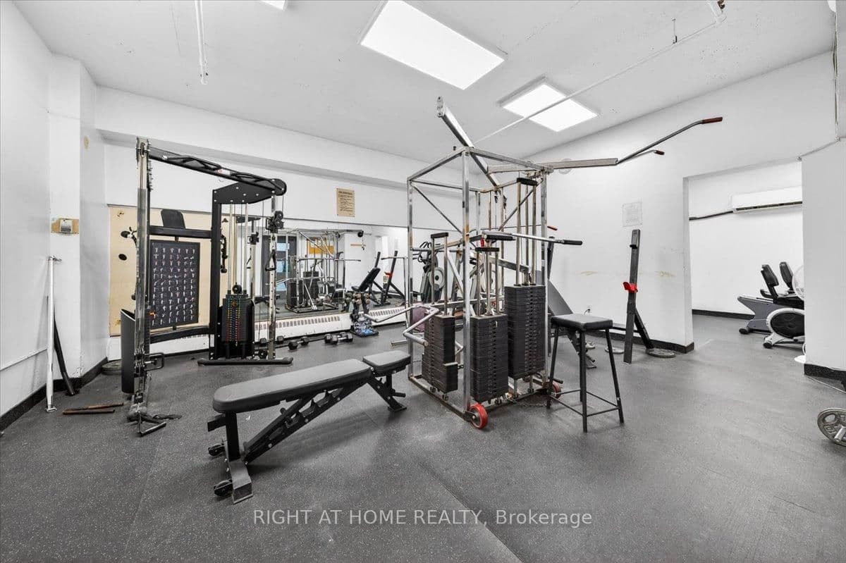 100 Leeward Glenway, Unit 708 thumbnail 26