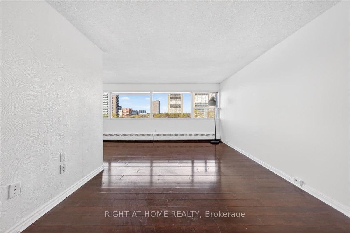 100 Leeward Glenway, Unit 708 thumbnail 9