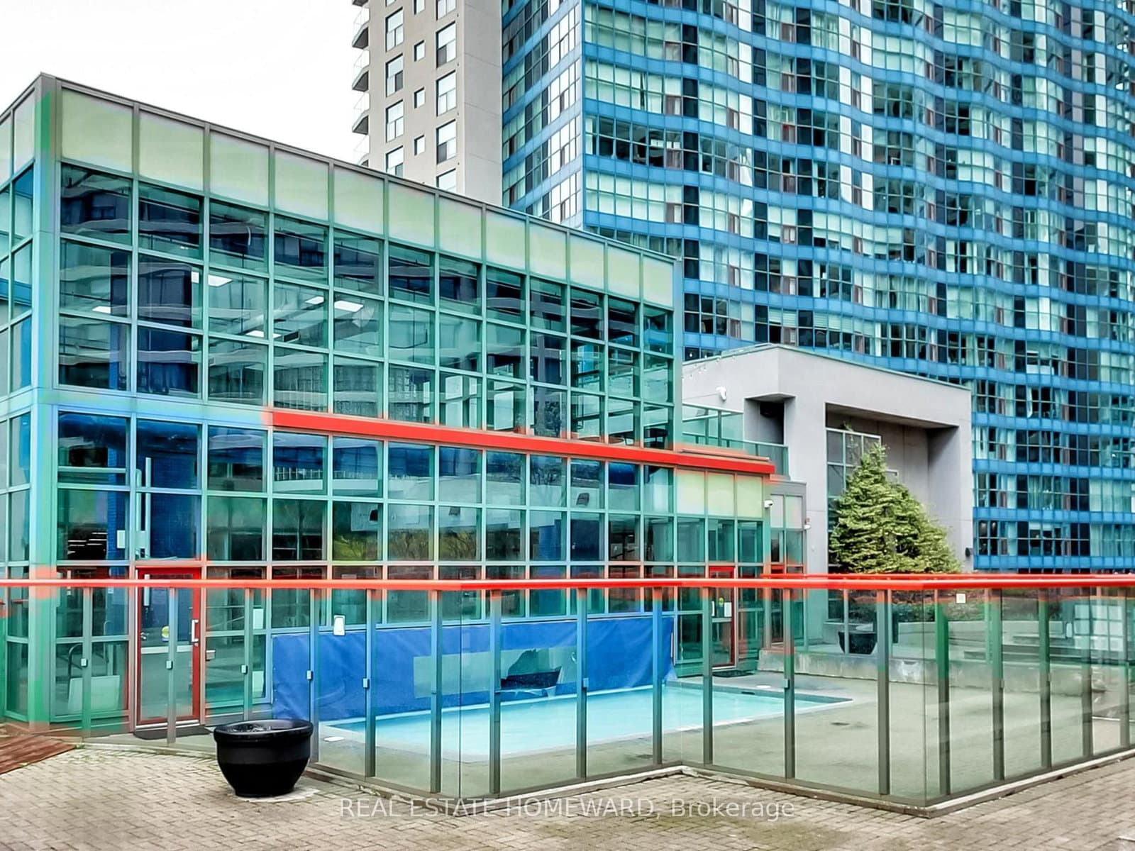 77 Harbour Square, Unit 1208 thumbnail 40