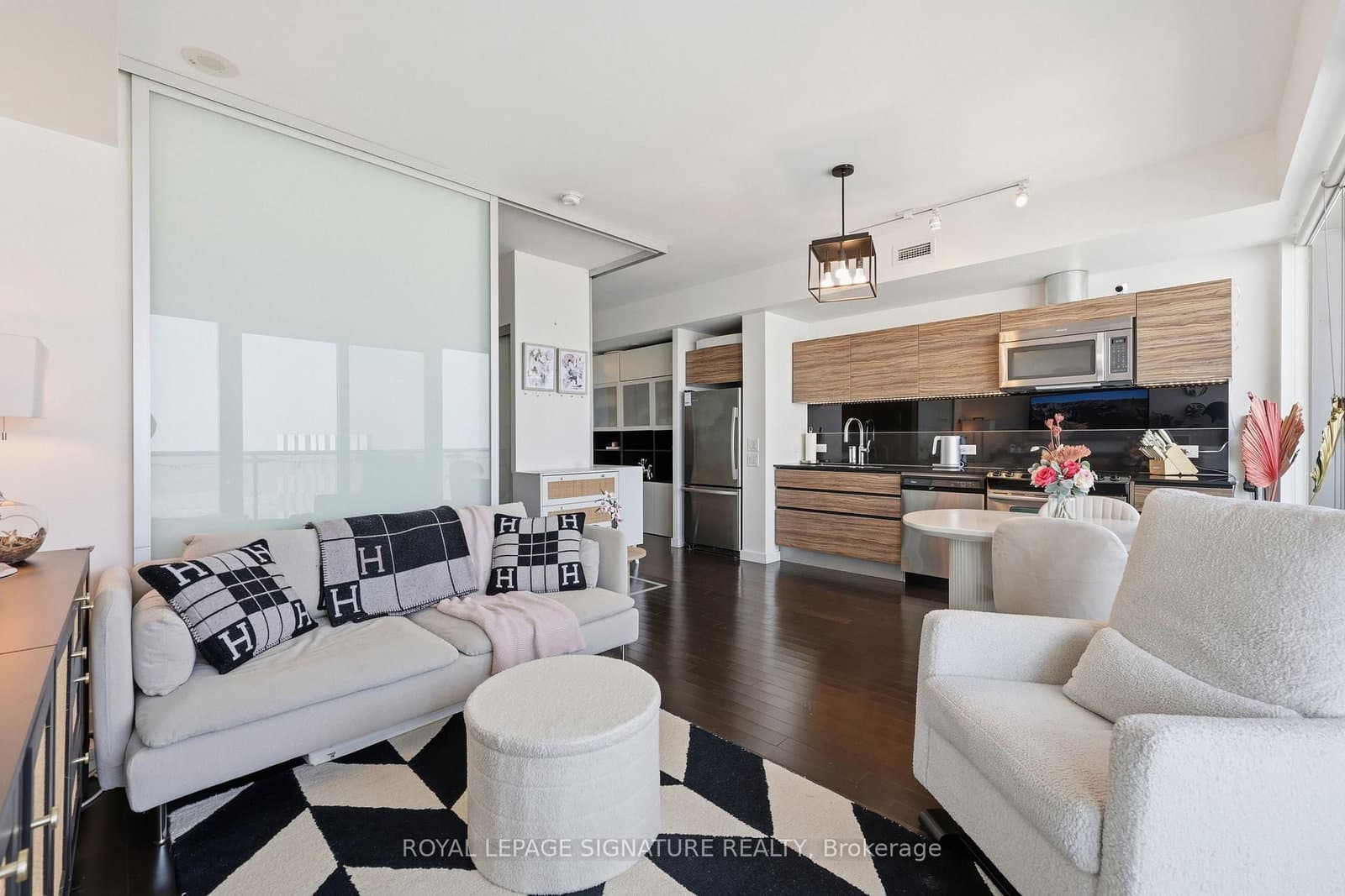 390 Cherry Street, Unit 2805 thumbnail 8