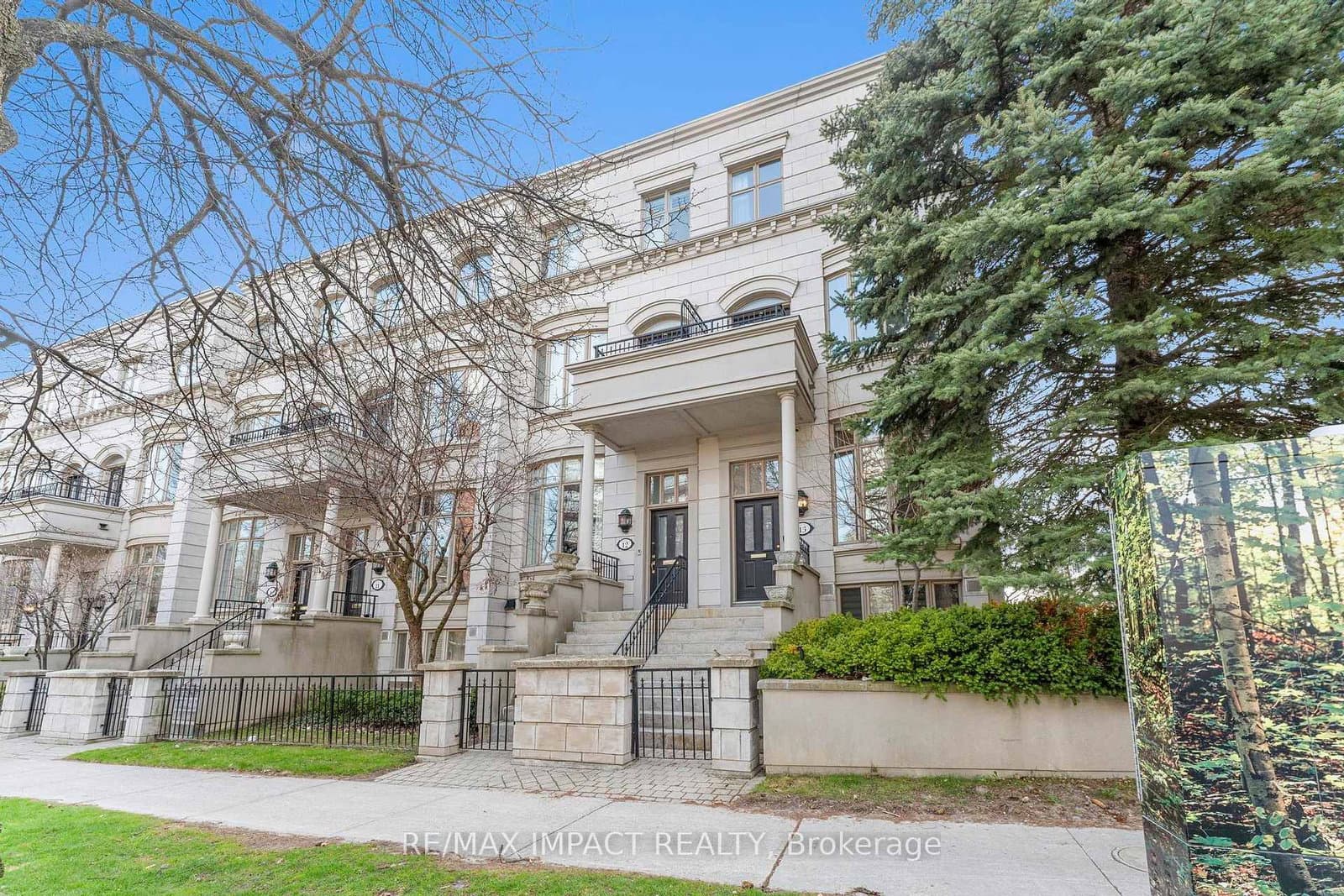 260 Russell Hill Road, Unit 13 thumbnail 2