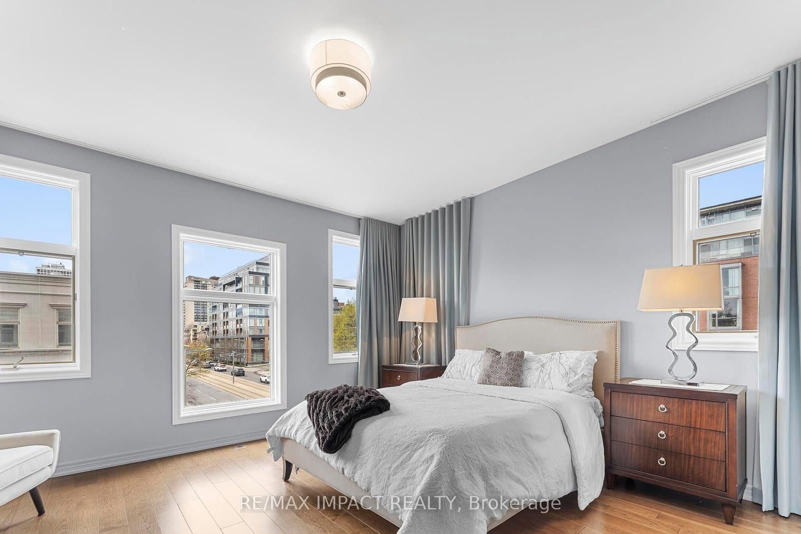 260 Russell Hill Road, Unit 13 thumbnail 30