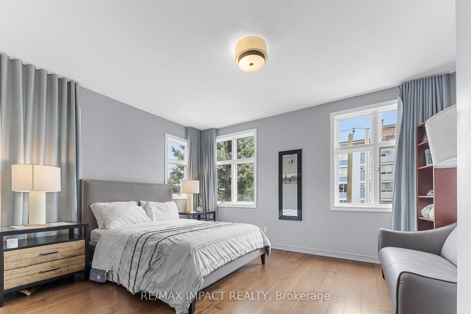 260 Russell Hill Road, Unit 13 thumbnail 33